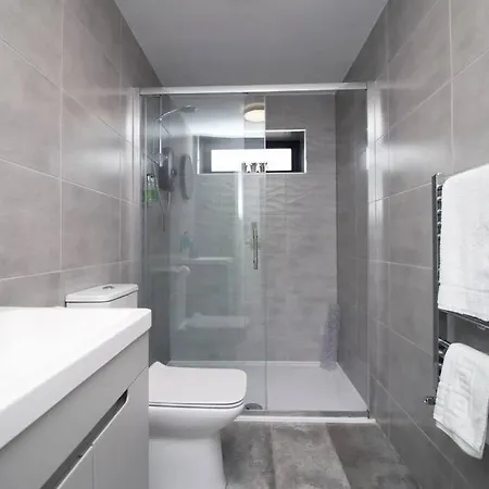 A Stylish - 1 Bedroom Flat Cardiff Exterior photo