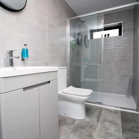 A Stylish - 1 Bedroom Flat Cardiff Exterior photo